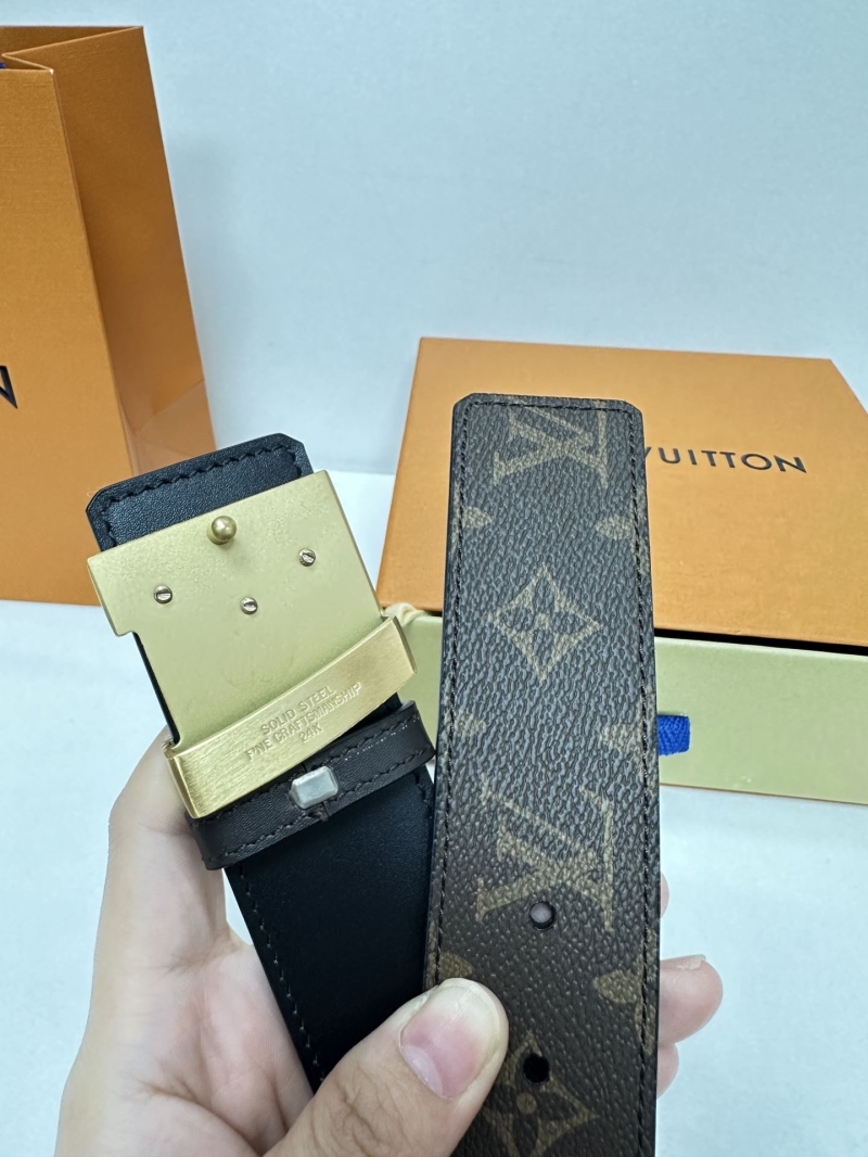 Louis Vuitton Belts